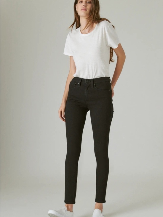 Lucky Brand Denim - NWT Lucky Brand High Rise Bridgette Skinny // Black // Women’s 6/28 Long